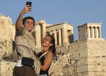 Athina është qyteti më i lirë në Europë për të pushuar