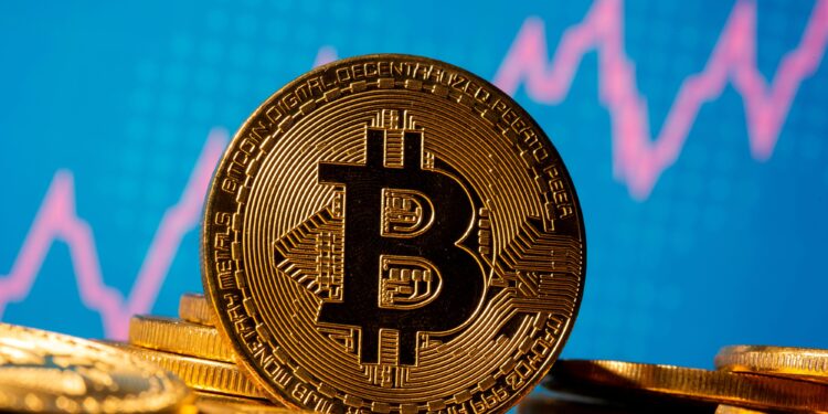 Bitcoin bie me 9.6%, preken rreth 28 mijë investitorë shqiptarë