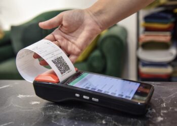 Jo më AKSHI, certifikata e fiskalizimit të bizneseve jepet me PPP