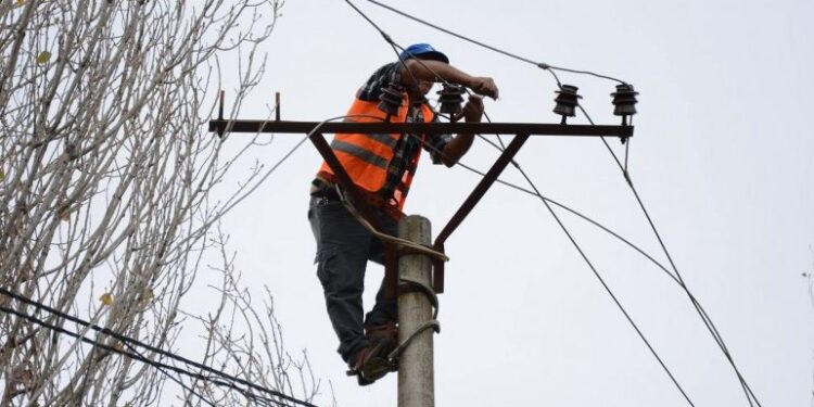 Kriza energjetike, nis aksioni kundër vjedhjes së energjisë