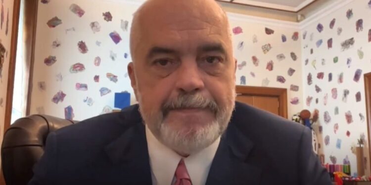 Tërhiqet qeveria, fasha 800 kWh për familjet nuk do të hyjë në fuqi