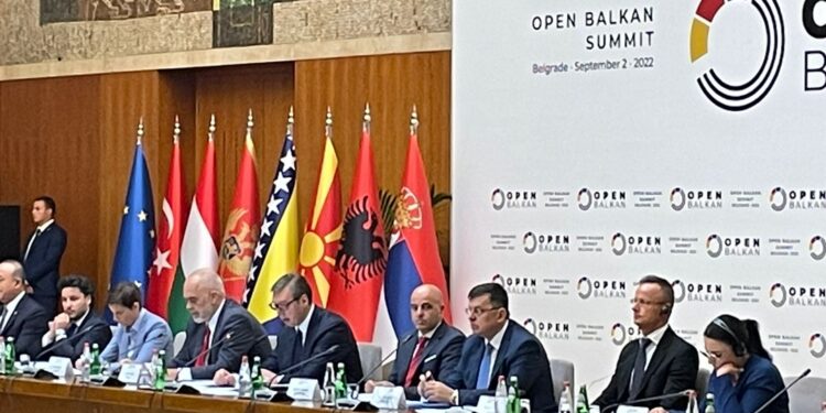 Open Balkan/ Vuçiç komenton marrëveshjen e eksporteve, Maqedonia e Veriut e shqetësuar për energjinë