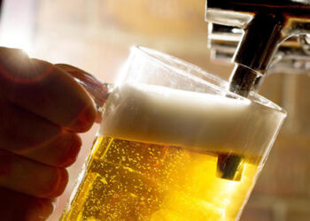 Debati për birrën, ministrja e Financave shpjegon pse u unifikua akciza për importin dhe prodhimin vendas