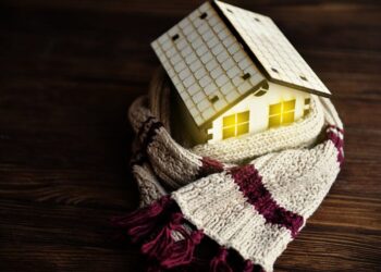 Disa truqe të vogla që t’u shpëtoni temperaturave të ulta dhe faturave të larta