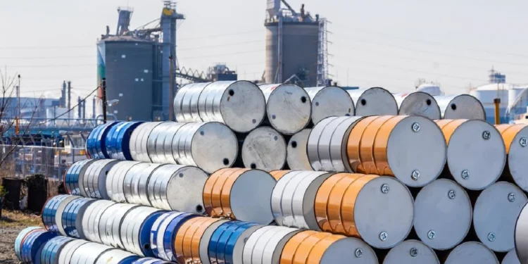 OPEC vendos të ulë prodhimin e naftës, pritet rritje e mëtejshme e çmimit