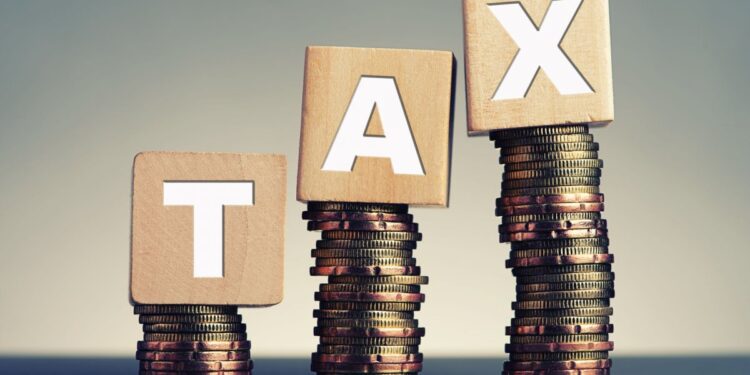 Paketa fiskale 2023/ Të gjitha ndryshimet në propozohen, nga taksat tek gjobat