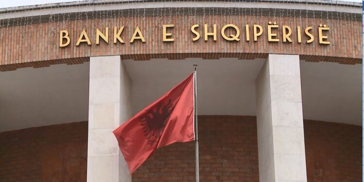 Rreziqet në ekonomi/ Banka e Shqipërisë: Të shtohen fondet për kontigjencën në buxhetin 2023