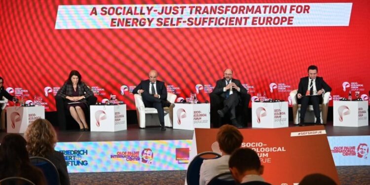 Kryeministri i Kosovës, Kurti: Treg i përbashkët energjitik me Shqipërinë. Presim hapjen e bursës ALPEX