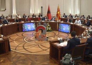 Mbledhja e dy qeverive Shqipëri – Maqedoni e Veriut, firmosen 21 marrëveshje e memorandume