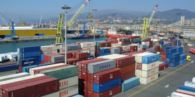 Eksportet ngadalësojnë ritmin, i mbajnë në këmbë fasonët