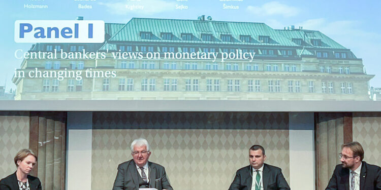 Ekonomia në kushtet e luftës, Guvernatori nga Austria: Kemi inflacionin më të ulët në rajon