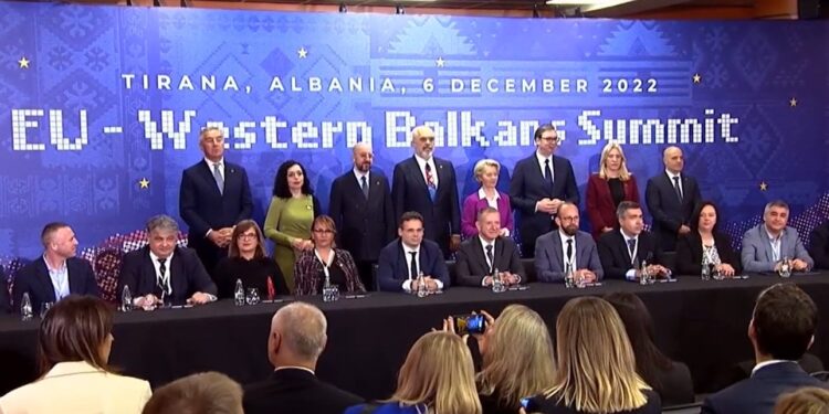 Samiti i BE në Tiranë/ Nënshkruhet marrëveshja Roaming