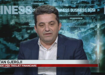 Pse po bie euro? Eksperti zbulon shkaqet