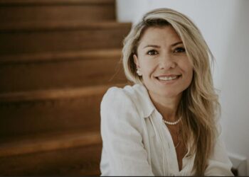 Suela Plaka, shqiptarja që kandidon për Këshilltare në Lombardi