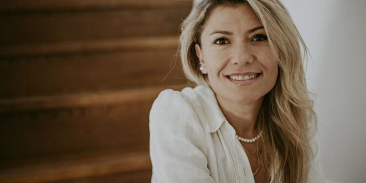 Suela Plaka, shqiptarja që kandidon për Këshilltare në Lombardi