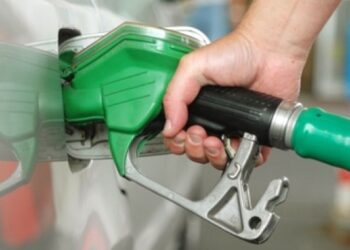 Shtrenjtohen karburantet, Bordi çon në 210 lekë çmimin e naftës