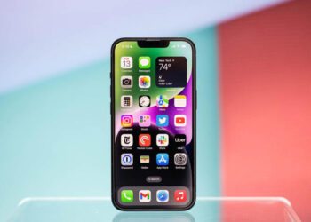 Shitjet e telefonave inteligjentë pësojnë rënien më drastike nga 2013