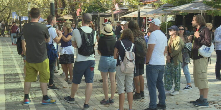 Bumi i turizmit/ Ja sa turistë të huaj pushuan në hotelet tona