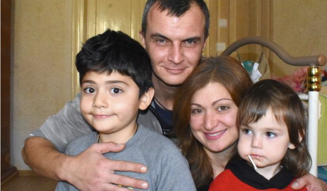 Dita e Sëmundjeve të Rralla thekson urgjencën në Ukrainën e shkatërruar nga lufta