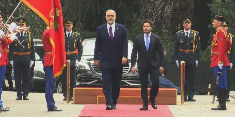 Mbledhja e dy qeverive Shqipëri -Mali i Zi, firmoset marrëveshja për ndërtimin e urës mbi lumin Buna