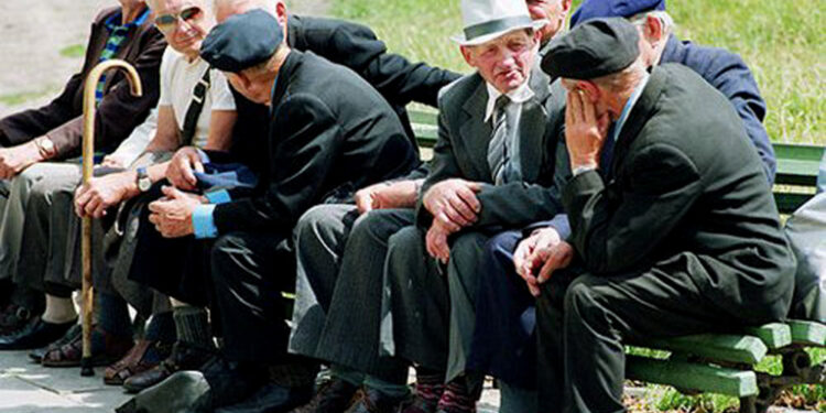 Qeveria “zgjidh qesen”, jep 2.2 miliardë lekë për pensionet