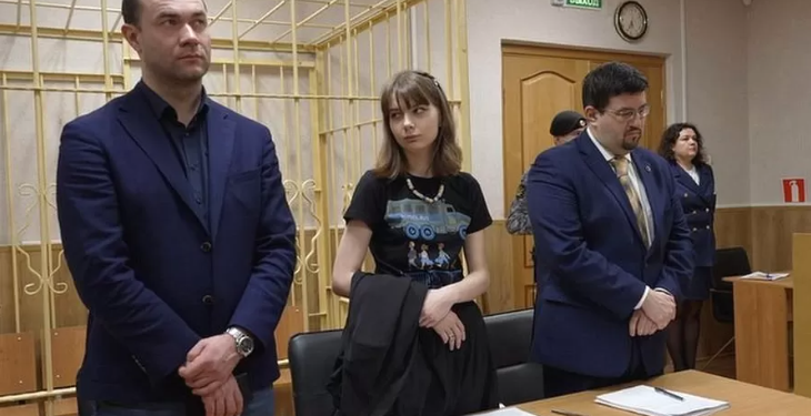 Një studente ruse mund të hyjë në burg për 10 vjet për një ‘story’ në Instagram