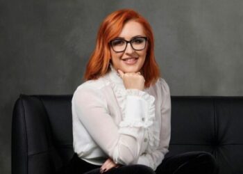 Rrugëtimi dhe sfidat e “Living”, Santana Çomora rrëfen 10 vjet sukses dhe sfidat e së ardhmes!