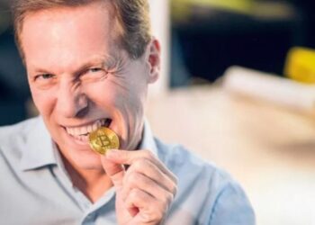 Ekspertët parashikojnë se çfarë do të ndodhë me Bitcoin në 2023