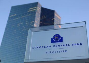 Shtrenjtohet euro, Banka Qendrore Europiane rrit me 0.5% normat e interesit