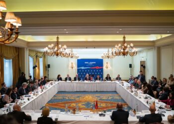 Qeveria fton kompanitë greke të investojnë: Ja sektorët tanë strategjikë