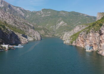 Energjia gjatë 2022/ Kriza rriti importet, uli prodhimin dhe konsumin