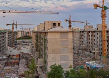 Qeveria shtyn përpara projektvendimin për godinat 50 vjeçare. Drafti diskutohet në Këshillin Konsultativ