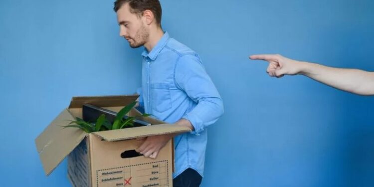 Inteligjenca Artificiale mund të zëvendësojë ekuivalentin e 300 milionë vendeve të punës