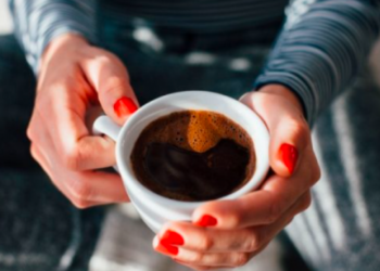 Po, kafeja ndikon në produktivitet