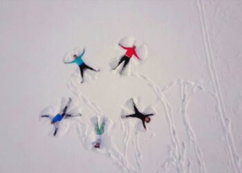 Finlandezët kryesojnë listën e më të lumturve, ku renditen shqiptarët?