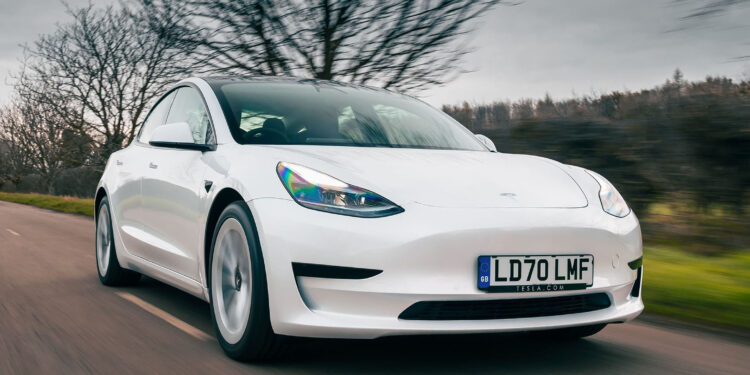 Pse po bien çmimet e makinave elektrike? Arsyeja do t’ju surprizojë