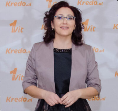 Më pak gra në biznes, ekspertja e njohur e financave tregon arsyet pse burrat hyjnë më shpejt në treg