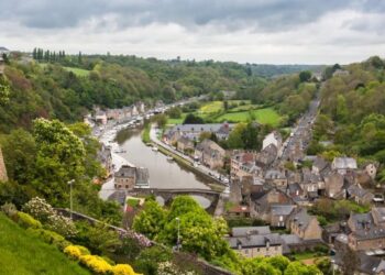 Del klasifikimi/ Vendet më të mrekullueshme në botë për vitin 2023, mes tyre dhe një qytet shqiptar