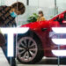 Tesla ul sërish çmimet në përpjekje për të rritur shitjet