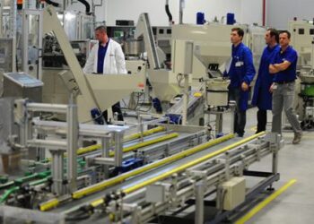 Investitorët apel qeverisë: Përmirëso klimën, reformë për taksat, tenderat dhe anti-korrupsionin