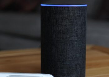 Fshesa elektrike që përgjon bisedat familjare