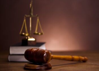 Sa zgjat një gjyq në Shqipëri? – Për çështjet civile mesatarisht 6 vjet, për ato administrative deri në 13 vite