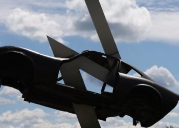 Gjermania nën presion, industria automobilistike pëson goditje