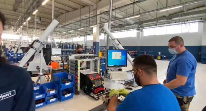 Paga 900 euro, Banka Botërore: Jo elementi i vetëm për të frenuar emigracionin