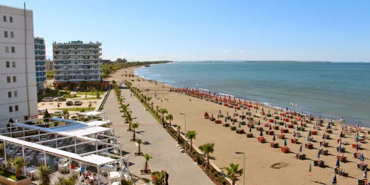 Qeveria merr vendimin: Jo muzikë pas orës 00:00 në zona turistike