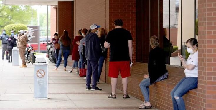 SHBA preferon të punësojë persona mbi 55 vjeç, ja arsyeja