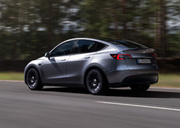 Tesla ul çmimet në të gjitha modelet e saj