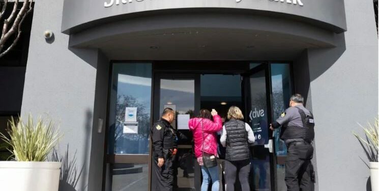 Kriza bankare në SHBA, studimi: Afro 190 banka mund të shemben dhe falimentojnë së shpejti