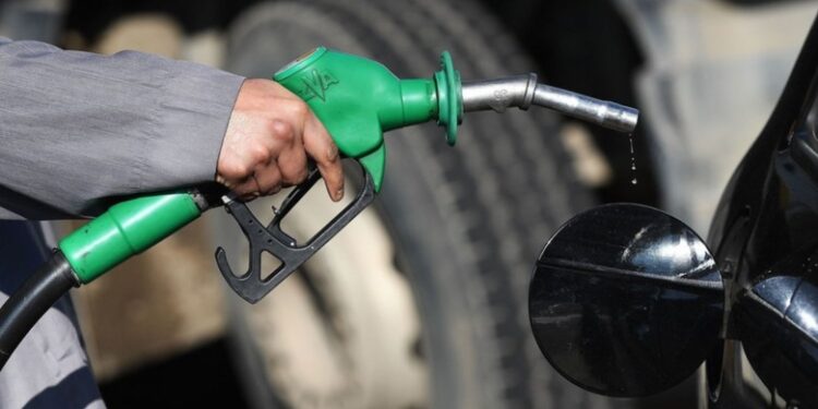 Publikohen çmimet e reja të karburanteve, nafta rritet me 4 lekë