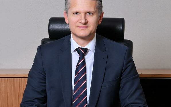 Bledar Shella rizgjidhet kryetar i Shoqatës Shqiptare të Bankave, ja emrat e rinj që futen në Bord